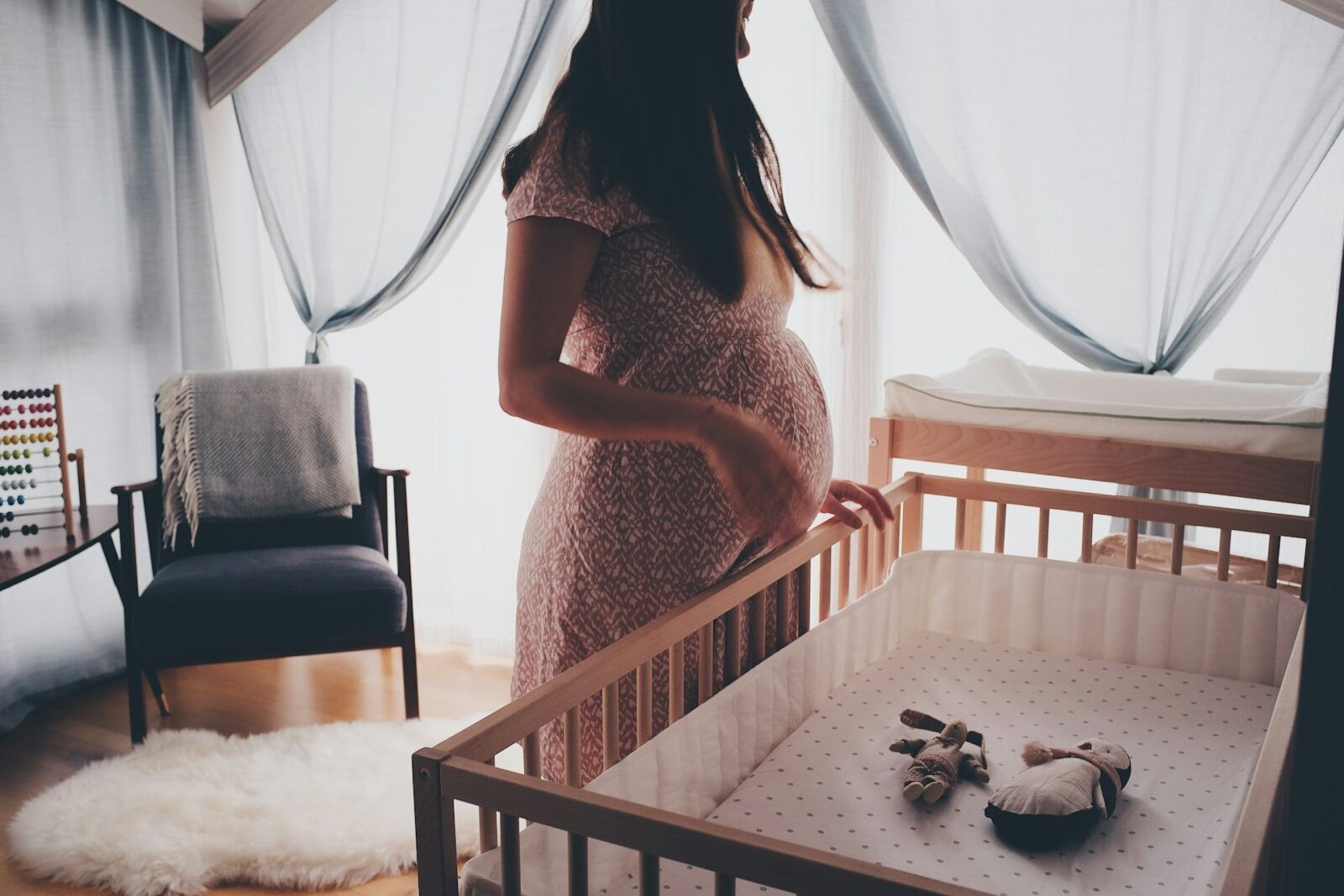 Kobieta w ciąży &#8211; zdjęcie poglądowe /Fot. Unsplash
