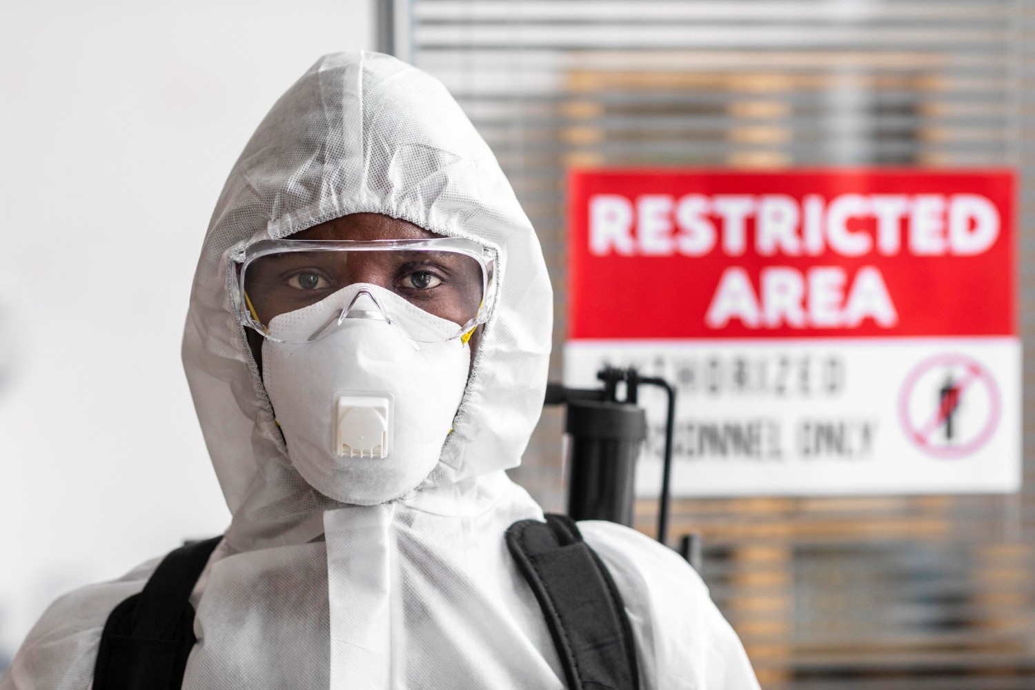 Z wirusem Ebola można pracować tylko w laboratoriach BSL-4 /Fot. Freepik
