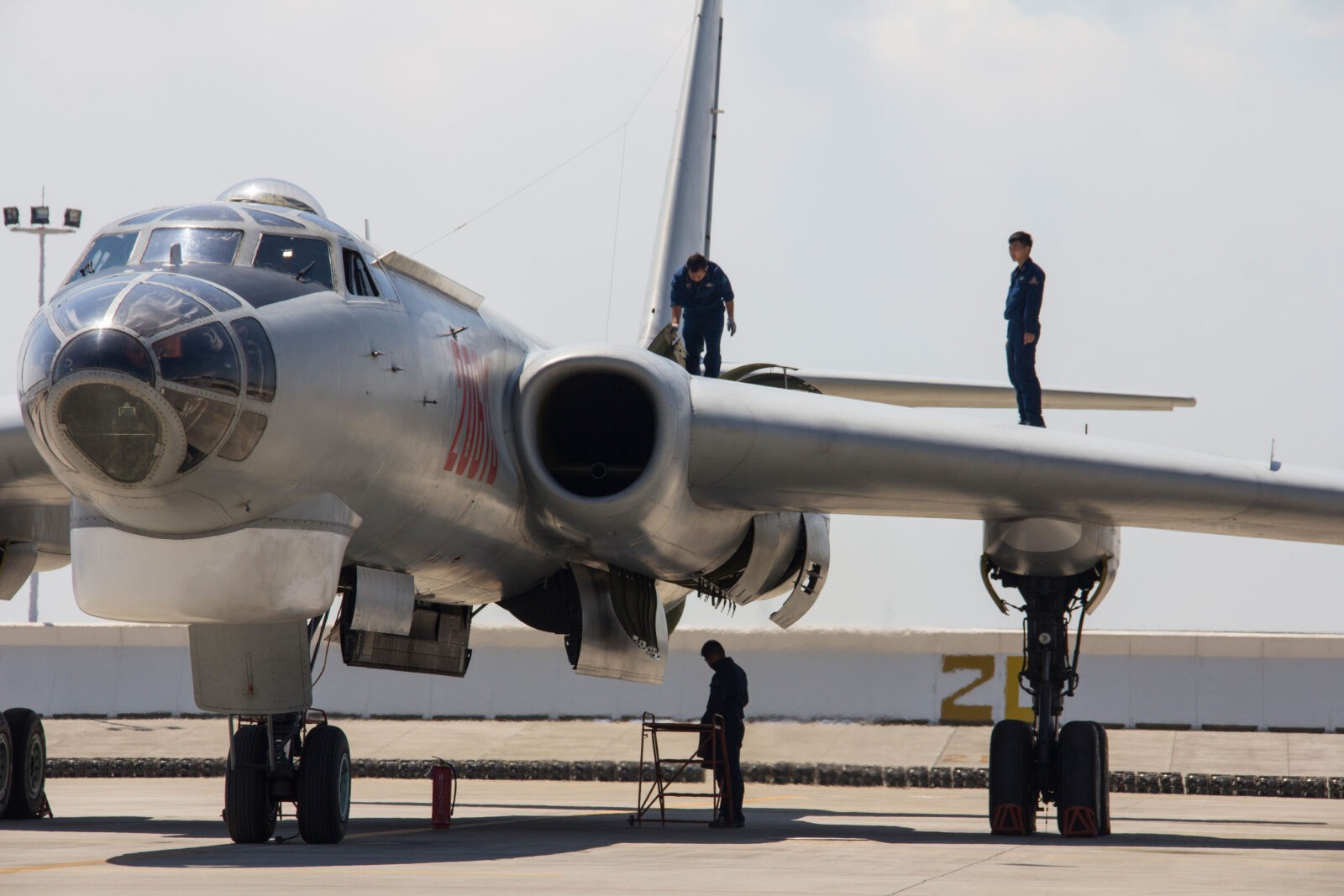 Bombowiec H-6K /Fot. China Military
