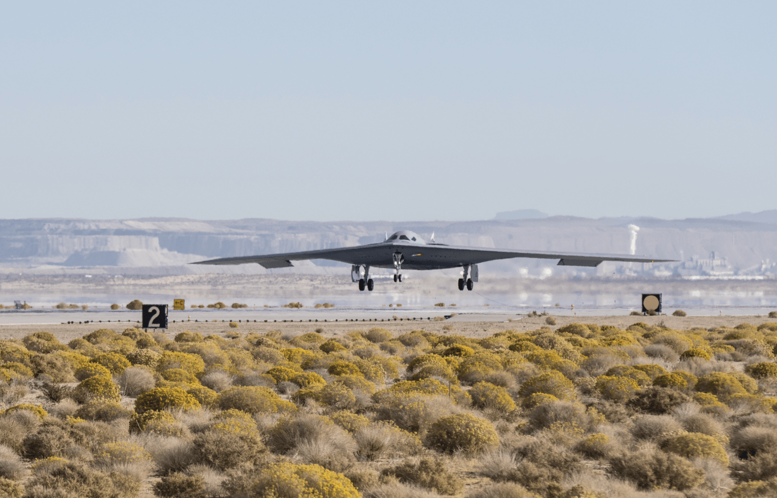 B-21 Raider w locie /Fot. USAF
