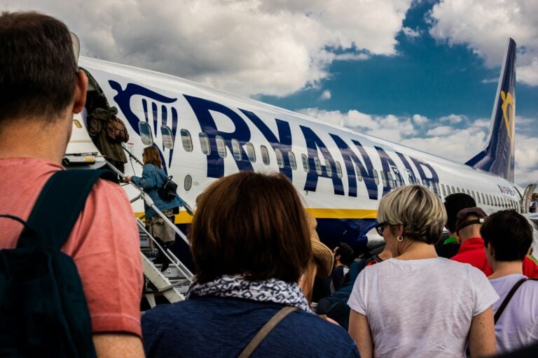 Lecisz Ryanairem? Lepiej dokładnie zmierz plecak