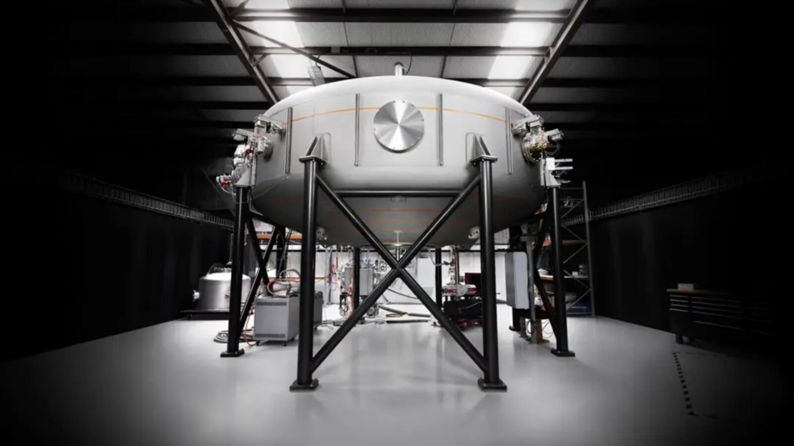 Unoszący się magnes trzyma plazmę w ryzach. Brakujące ogniwo do energii termojądrowej?