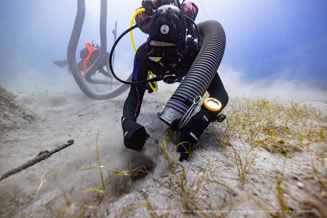 To on zniszczył ateński Partenon. Nurkowie odnaleźli dowody na haniebną kradzież