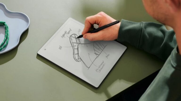 reMarkable wraca do korzeni. Nowy e-notes stawia na ciszę, skupienie i brak rozpraszaczy