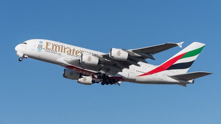 Emirates ma rozwiązanie, które odmieni tanie latanie. Od teraz wyśpisz się nawet na wysokości 10 kilometrów