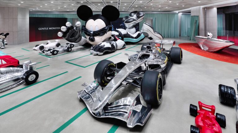 Collab F1 i Disney mógł zadziałać tylko w okularach Gentle Monster. Jest tak zwariowanie, jak to brzmi