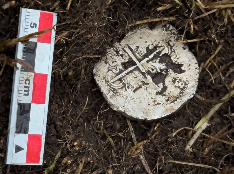 Mieszkańcy tej XVI-wiecznej osady zmarli w przerażających okolicznościach. Archeolodzy odnaleźli związaną z nią monetę
