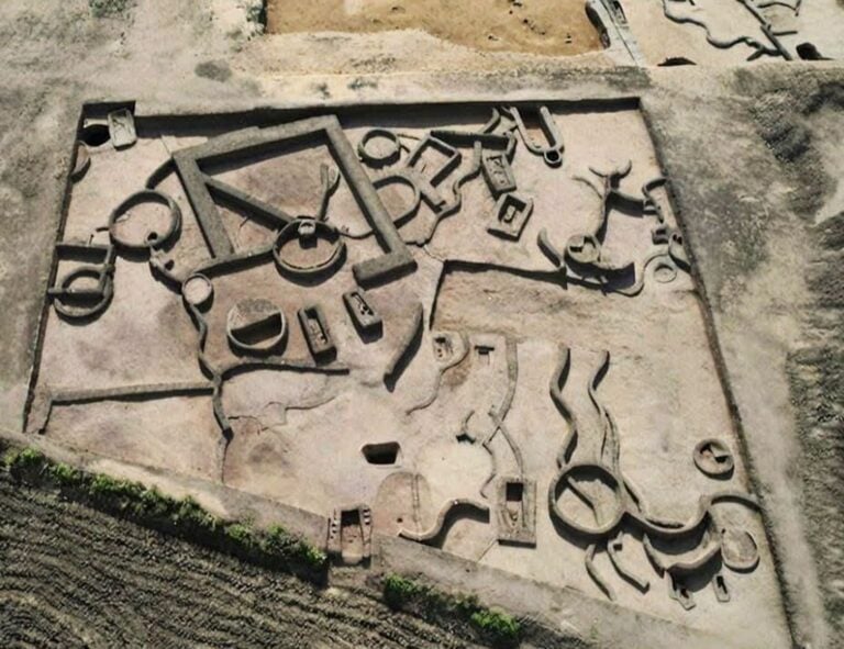 Nekropolia, a w niej tysiące lat historii. Wielkie odkrycie egiptologów