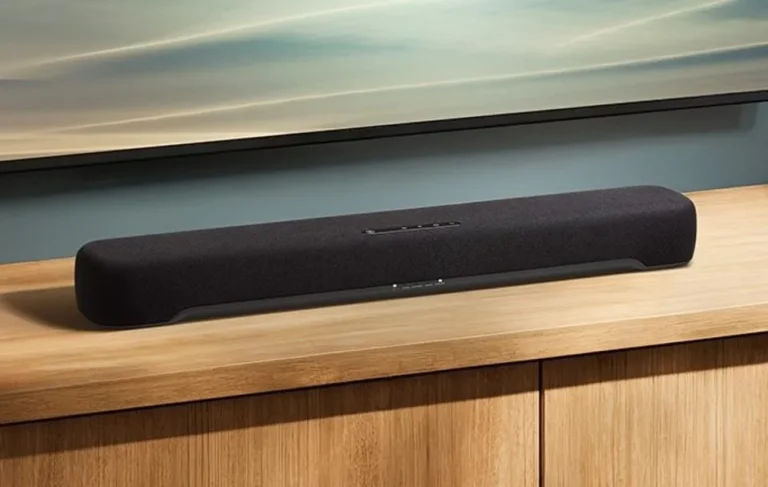 Yamaha zmieściła Dolby Atmos w 60 cm. Ten soundbar może być idealny do małych mieszkań