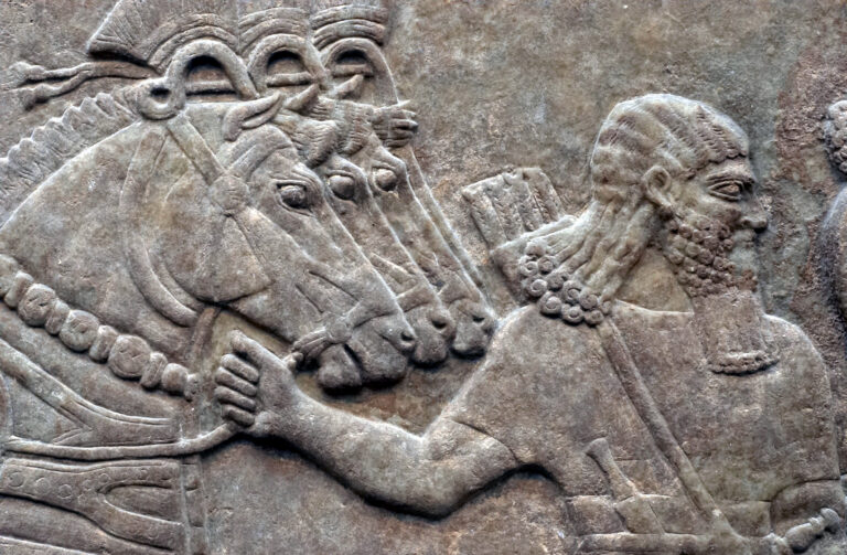Asyryjskie królowe i ich niezwykłe grobowce. Archeolodzy odkryli wielkie bogactwa