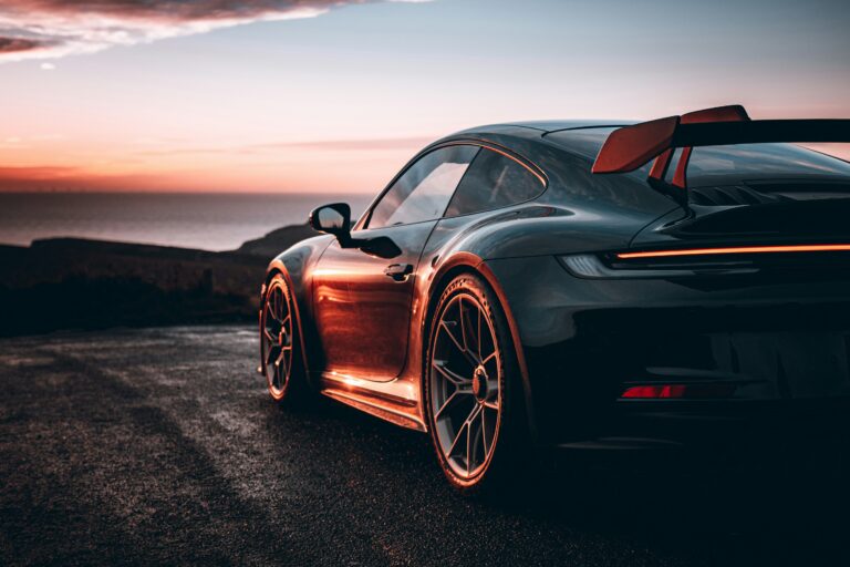 Porsche zrobiło rachunek sumienia. Nowa strategia brzmi znacznie ciekawiej