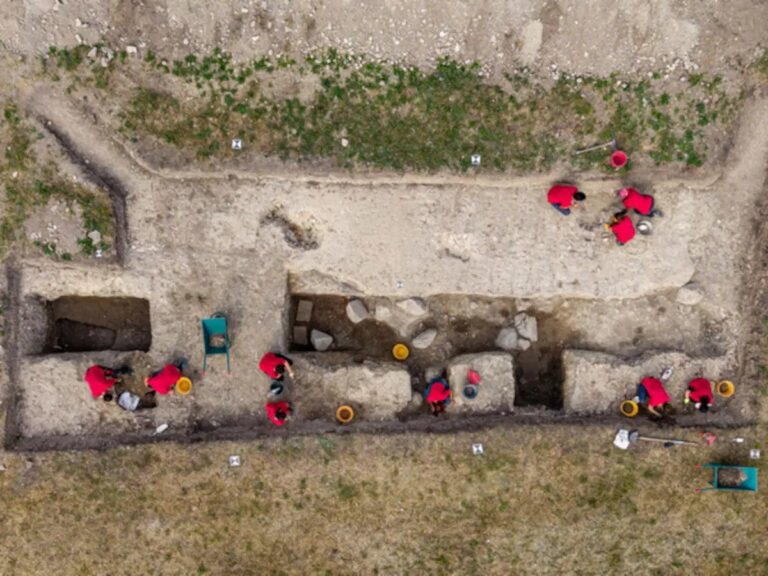 Poszukiwacze dotarli do zaginionego kościoła sprzed 1600 lat. Obok znajdował się jeszcze jeden obiekt