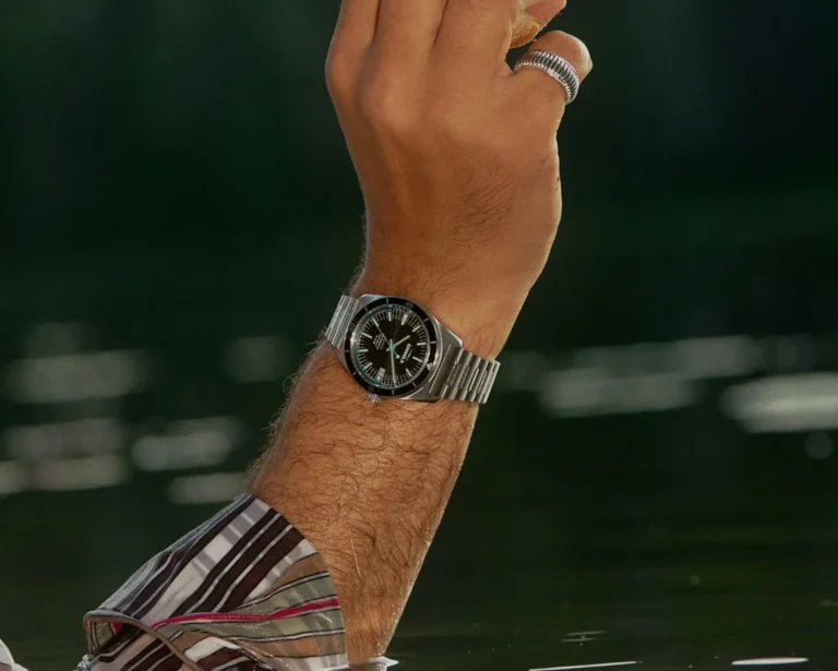 Shinola poprawiła swojego sportowego Ducka. Mniejsza koperta była świetnym pomysłem